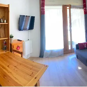 studio-4-personnes-pied-de-piste.hotels-rhonealpes.com/